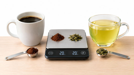 Amount of Caffeine in Coffee vs Green Tea: Full Comparison